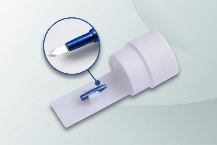 safir-uc-bicak